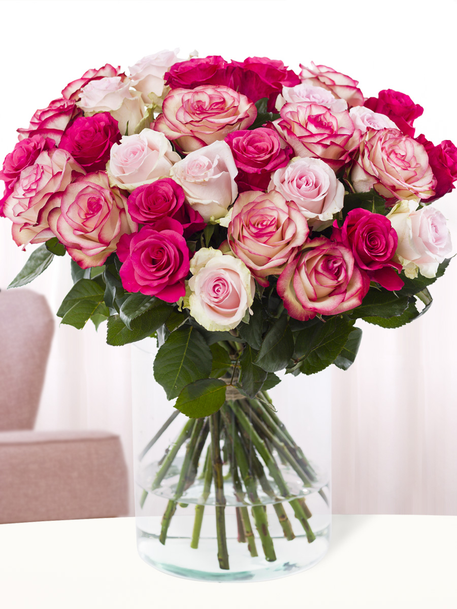 Mix of 30 pink roses | SURPROSE.COM