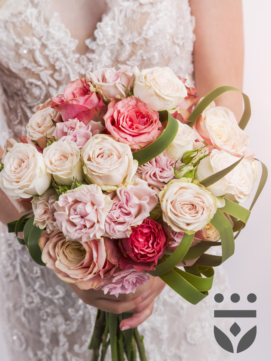 【大判希少本】A Treasury of Bridal Bouquet 大判希少本】A Treasury of Bridal Bouquet - メルカリ