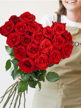 Bouquet of red roses in heart shape - Valentine's Day