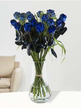 20 blue roses with panicum