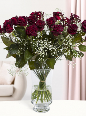 Black Baccara rose bouquet