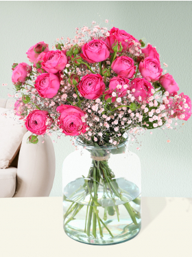 Bouquet pink spray roses