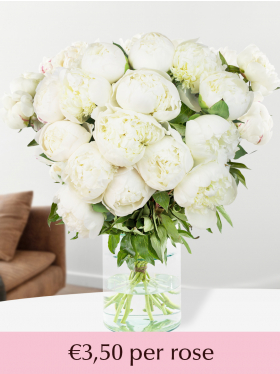 White peonies - 10 till 99 roses