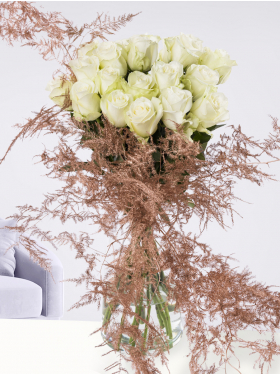 Luxury Christmas bouquet white roses