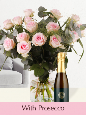 Bouquet of soft pink roses with Prosecco Piccolo