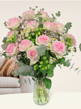 Winter bouquet pink roses, S, M & L 