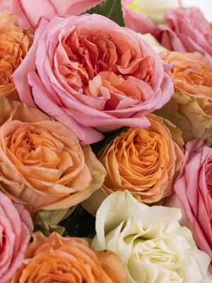 Mixed bouquet salmon-pink-white Mixed bouquet salmon-pink-white