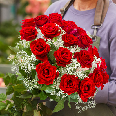 Order red roses online