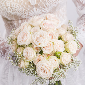 Pastel bridal bouquet collection