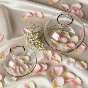 Round vases Round vases